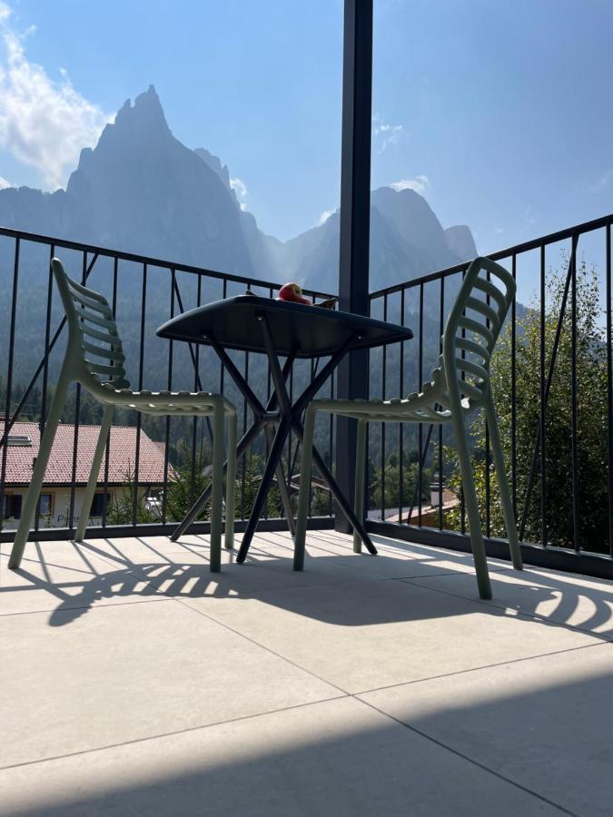 Amontis Dolomites Apartment ซีอูซี ภายนอก รูปภาพ